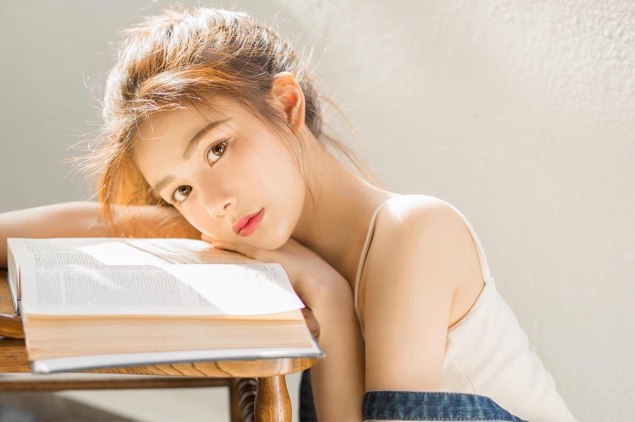 小说：缺钱？点化一台电脑连他自己帮你赚钱