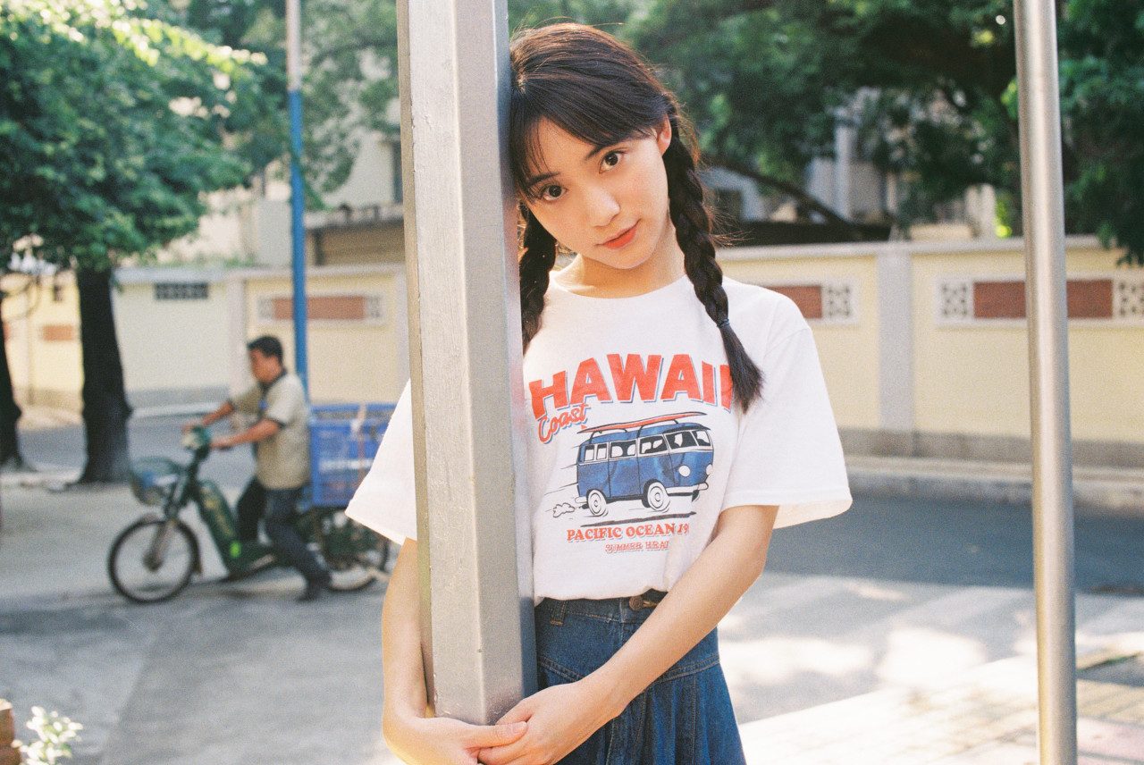 小说：小伙重生平行世界，意外获得最强系统，完成任务就能够暴富