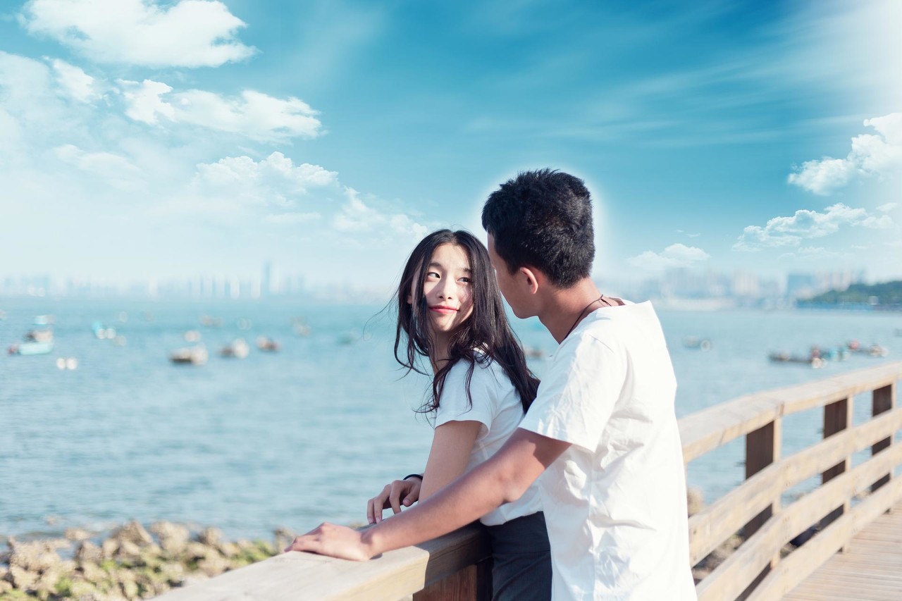 小说：再见到他的心情，足以让她把那些伤人的话自动隐蔽掉