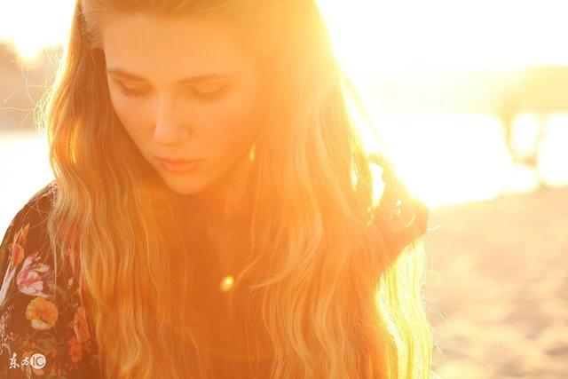 故事：她痛快的在离婚协议上签字，让他觉得非常不爽