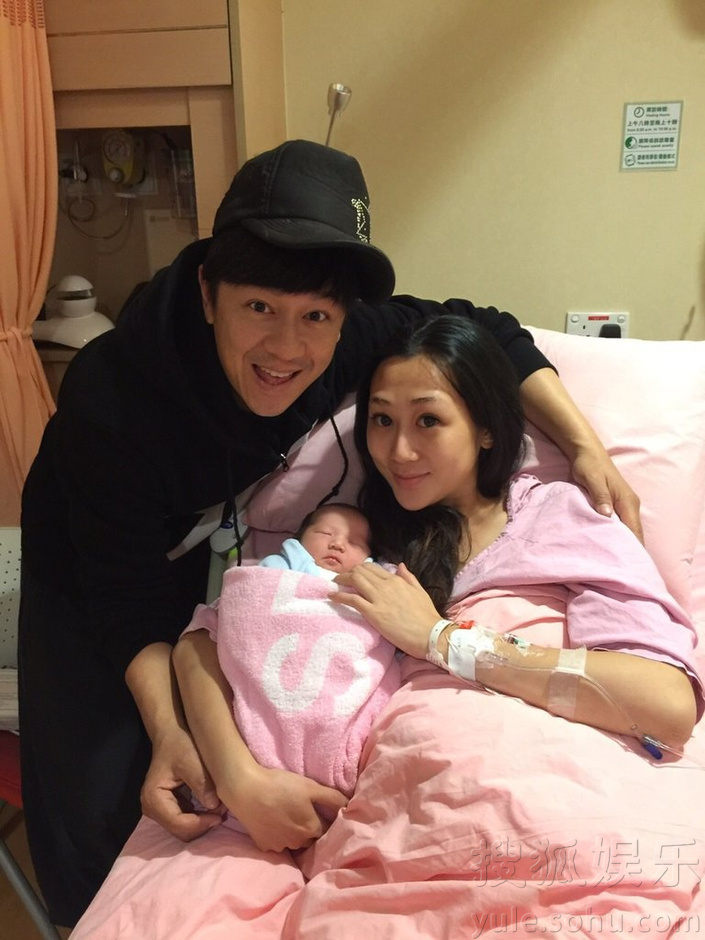 过气老戏骨窘况:农村走穴、直播捞金、情史混乱,晚节还值钱吗?