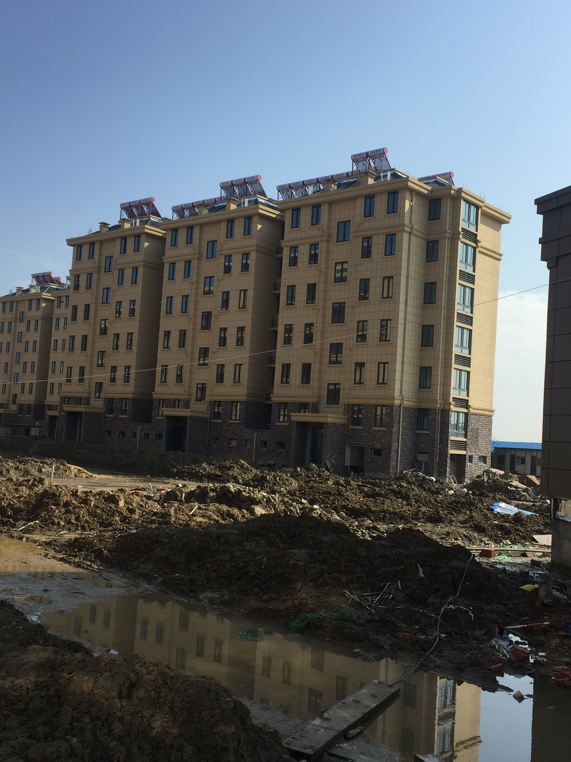 北京女模特为男友买车,美女模特诈骗奥运冠军案