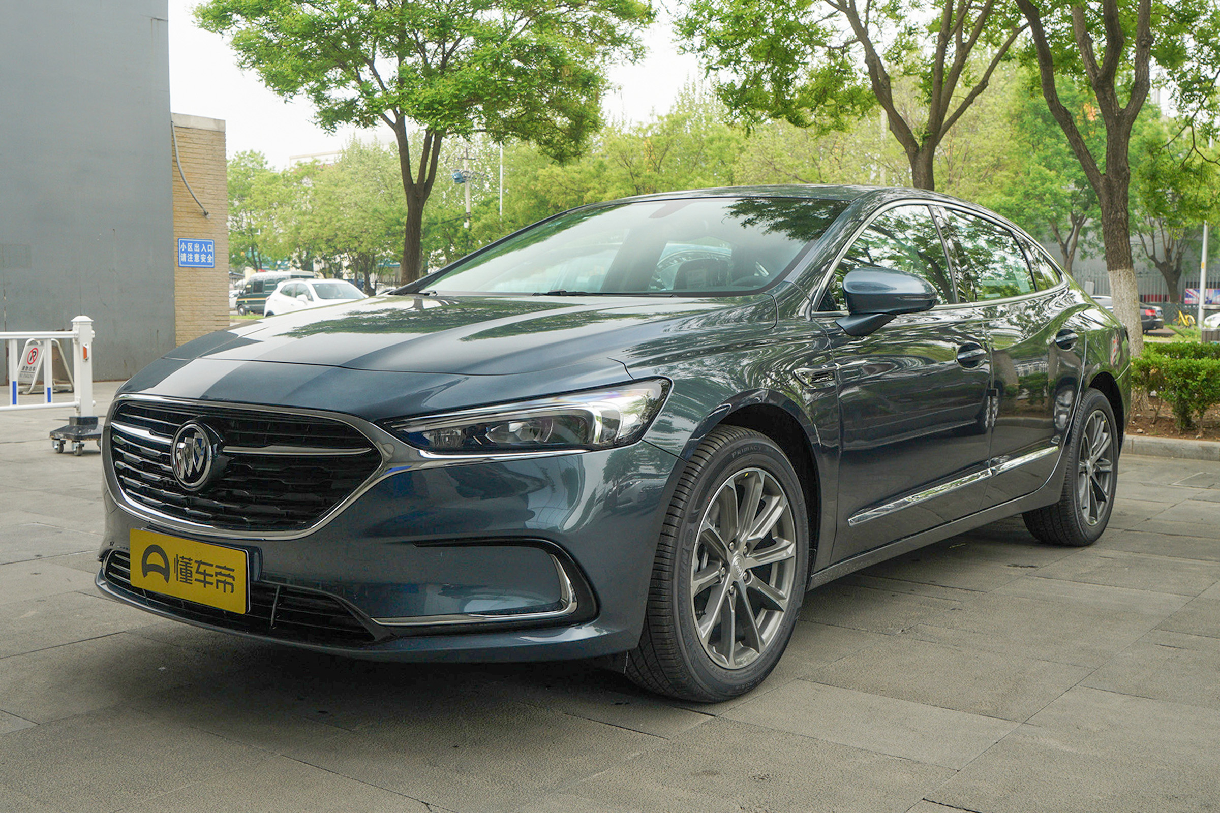 君越亏电搭电无法启动,10年2.4别克君越电瓶没坏总是亏电