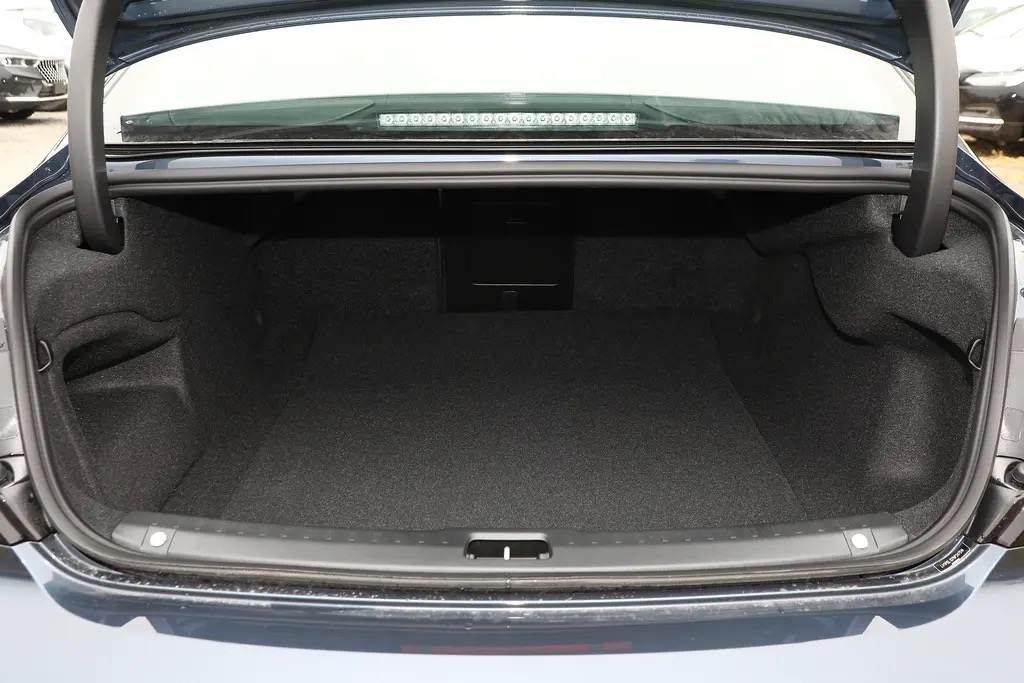 沃尔沃s90有防后方车追尾功能吗,沃尔沃s90自动启停功能怎么关闭