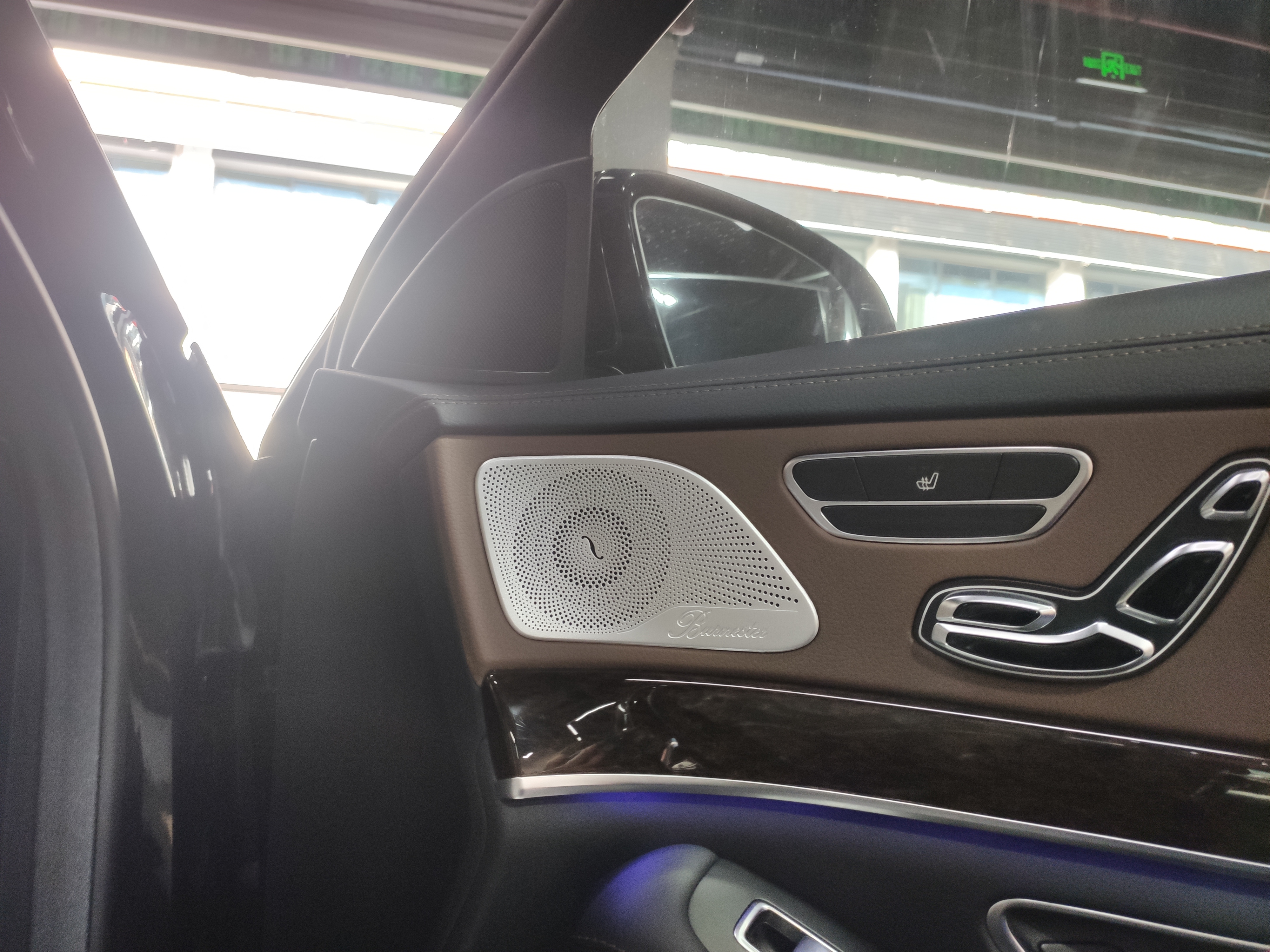 2020款奔驰s350柏林之声效果,19款奔驰s350豪华版柏林之声效果