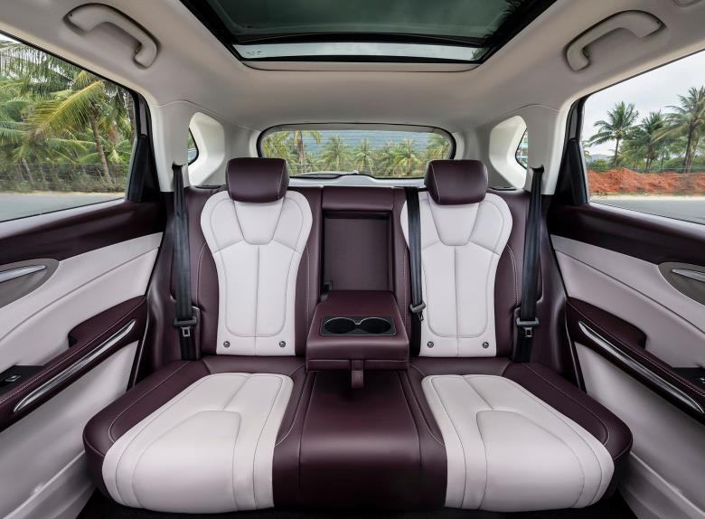 奔腾t90正式发布售价10万起,奔腾t90成为10万级家用suv