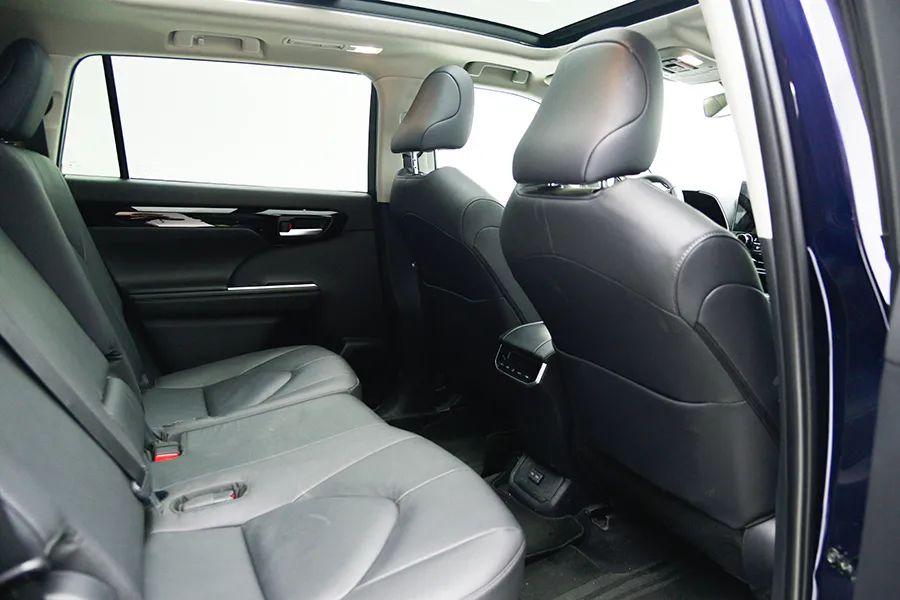 汉兰达骑士还是奶爸,老款汉兰达比新款好看