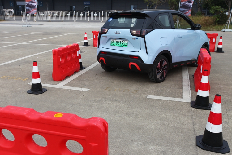 2021款奇瑞小蚂蚁408续航测试,奇瑞新能源奇瑞无界pro上市