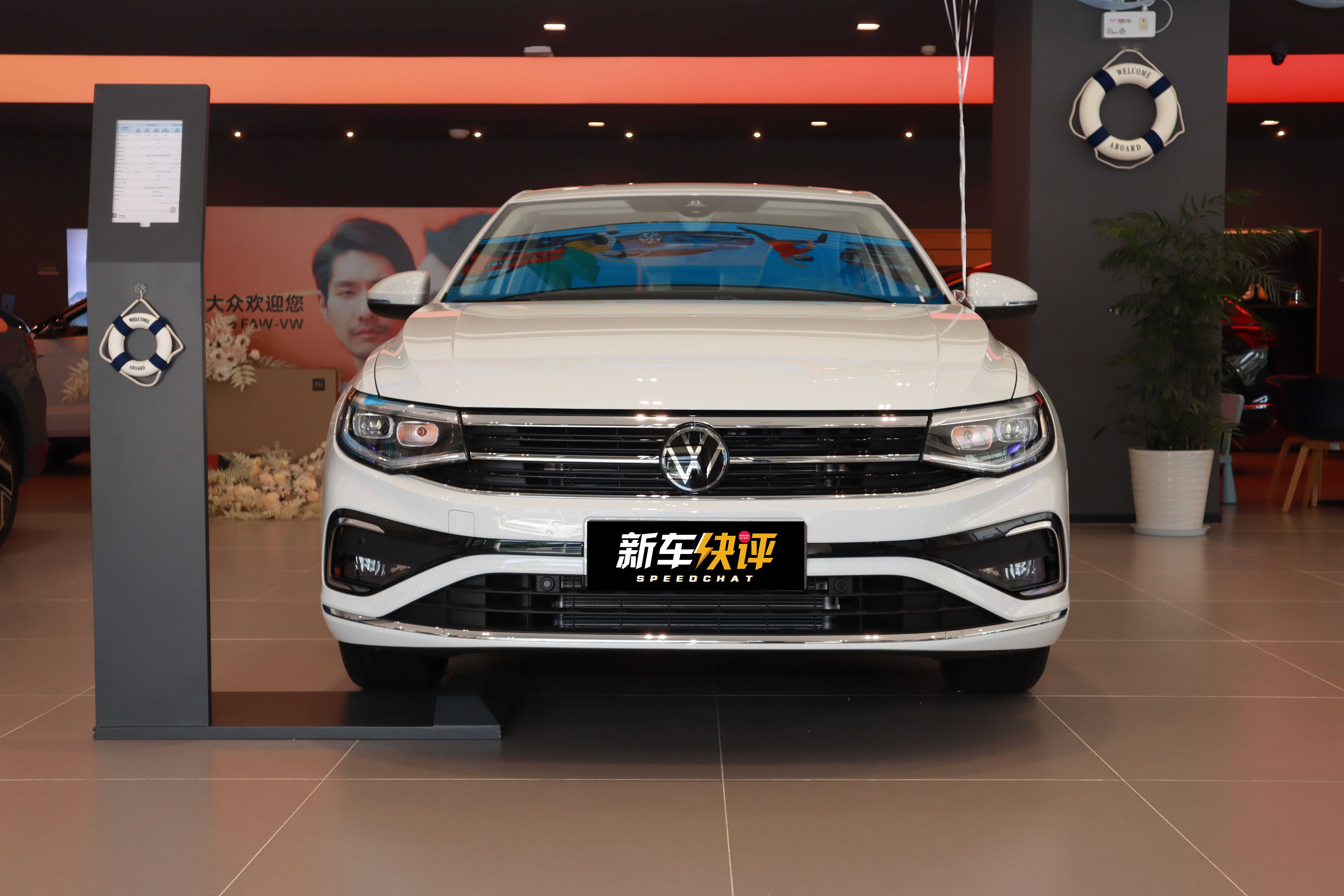 23款宝来对比迈腾,全新一代迈腾和全新一代宝来