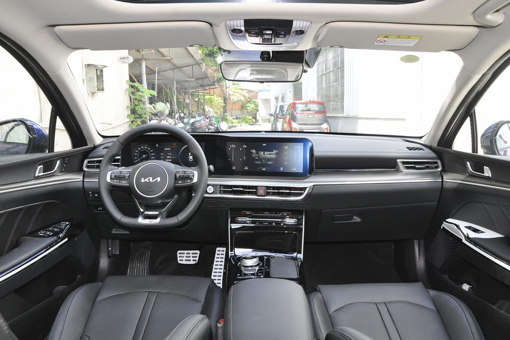 起亚k5新款2023车主感受,起亚k5新车评