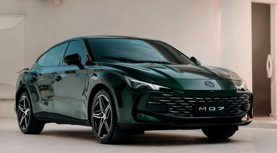 名爵跑车mg7无边框,这车值不值得买名爵mg7