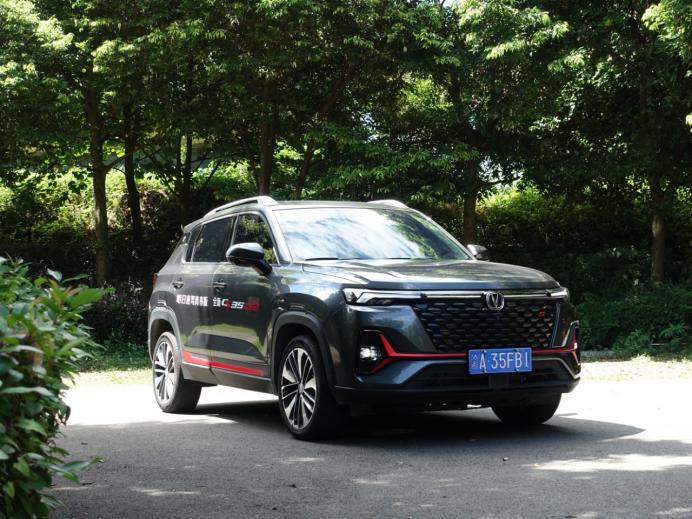 10万块空间大质量好油耗低的suv,7座suv10万左右大空间