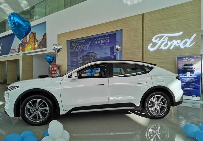 福特evos风尚版第一视角,福特evos2023款混动四驱上市了吗