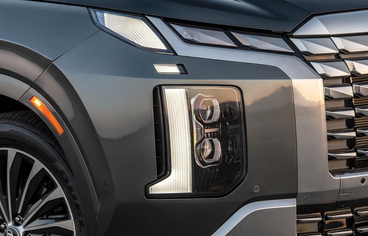 帕里斯帝全系共三款车型,帕里斯帝是不是纯进口车