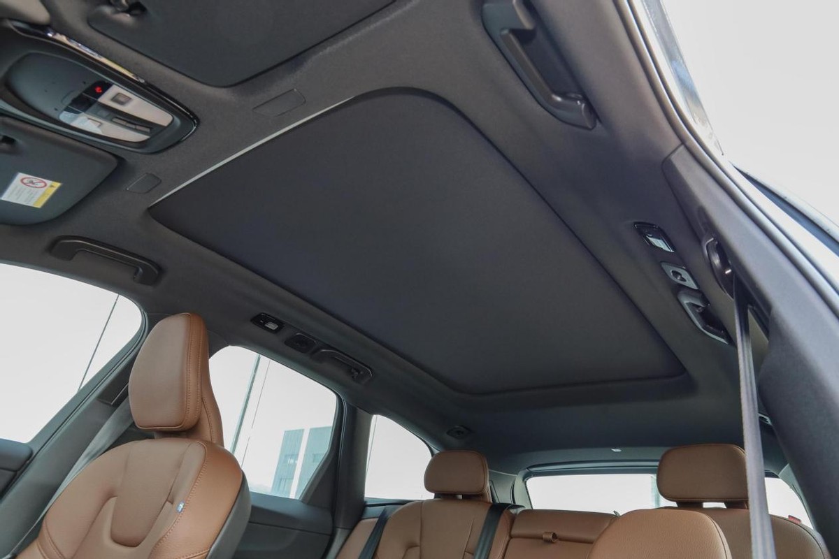 沃尔沃10-15万入门级燃油版推荐,沃尔沃七座suv30万xc60