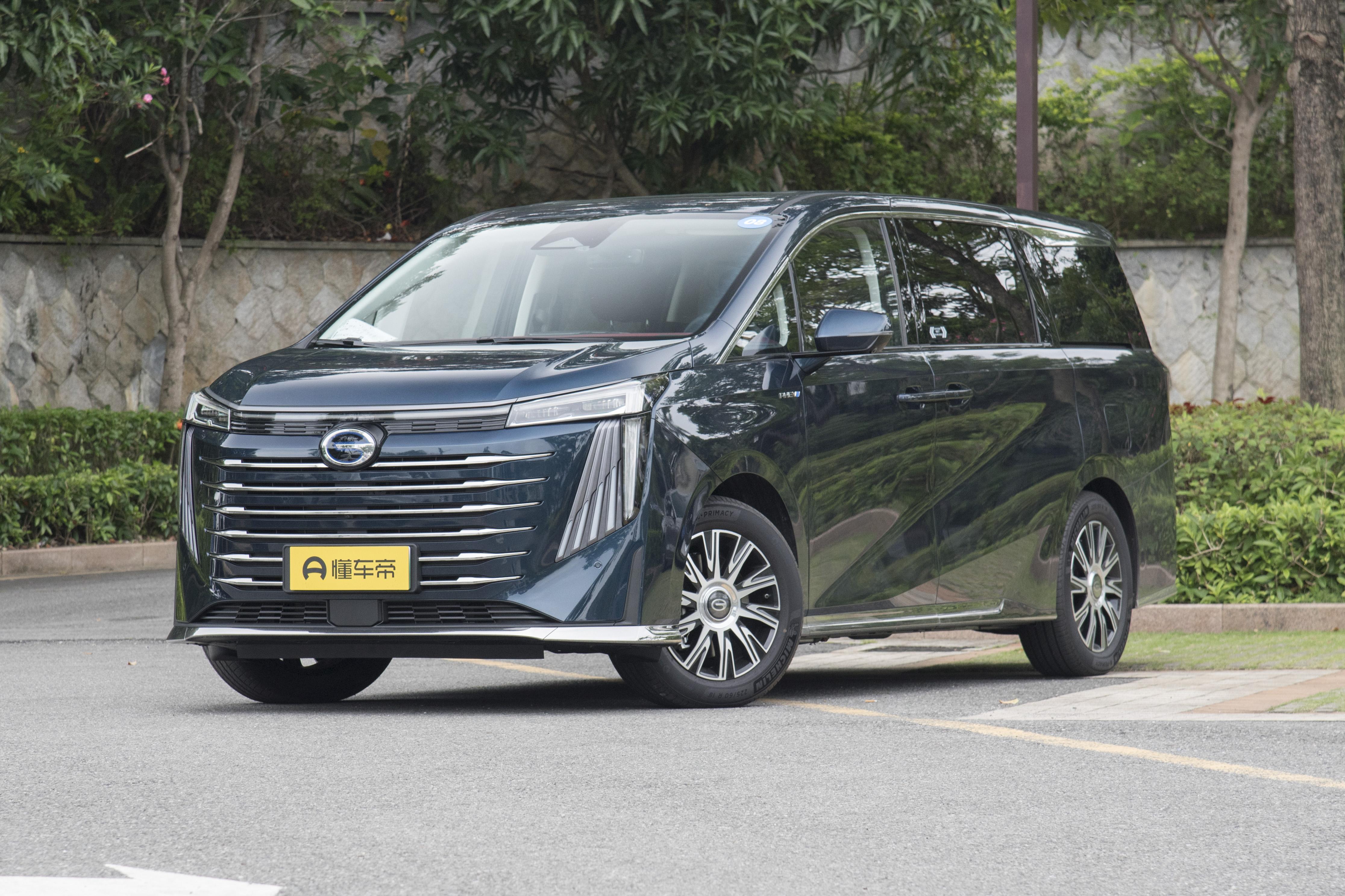 广汽传祺e9mpv油电混合性价比,传祺e9重新定义豪华mpv标准