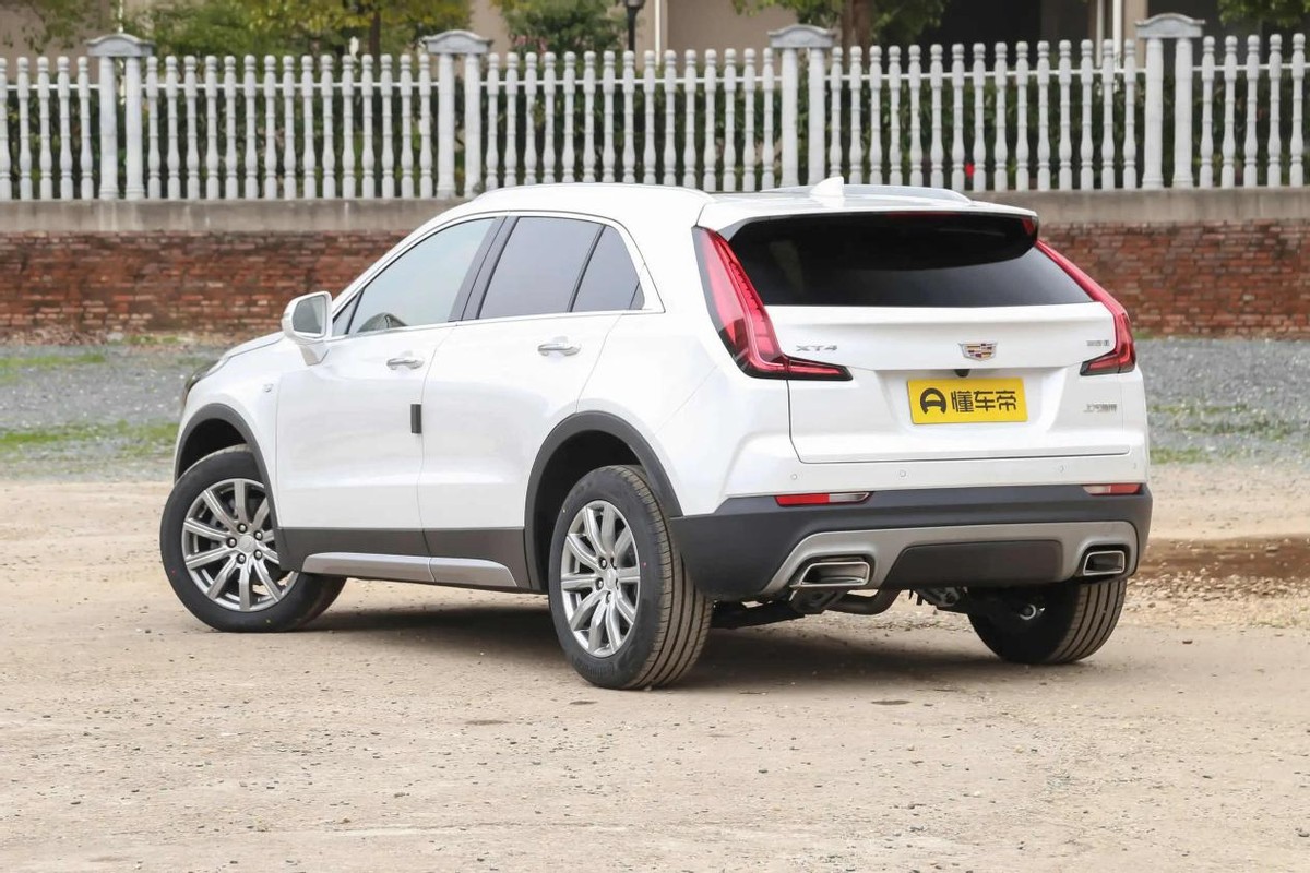 沃尔沃xc40和凯迪拉克xt4选哪个,沃尔沃xc40和凯迪拉克xt4怎么选