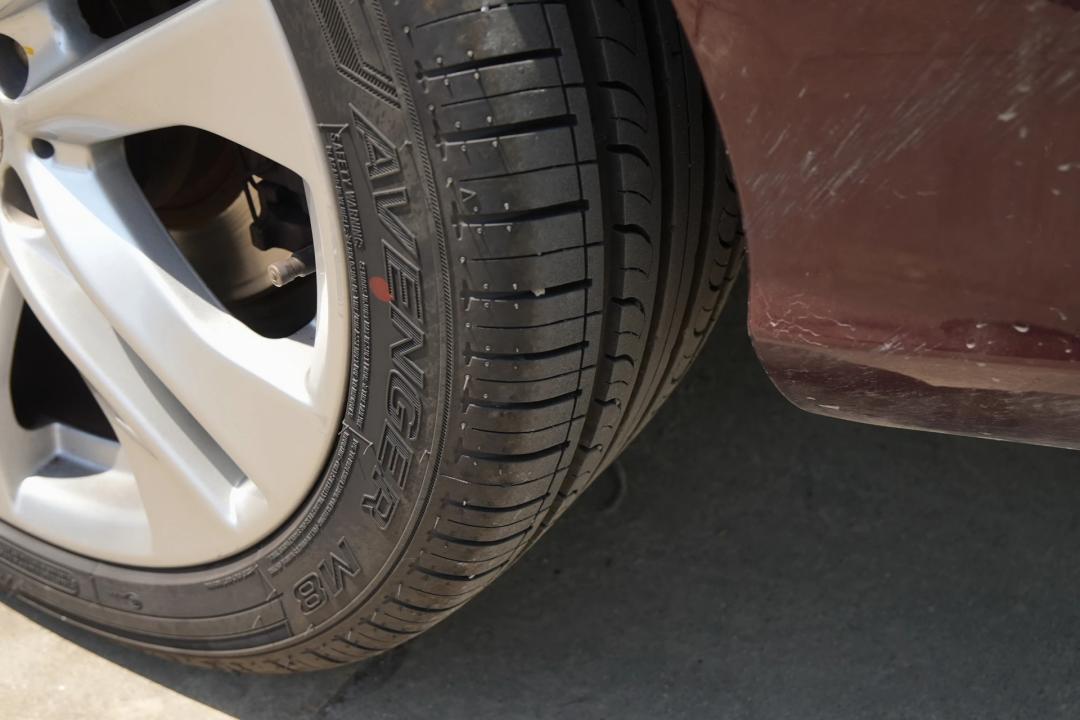 10万左右能买哪一年奔驰c200,奔驰c200哪一年最值得入手二手