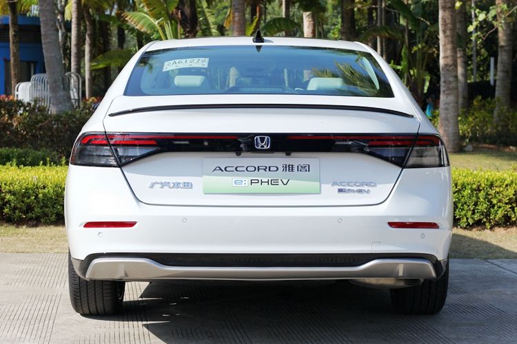 试驾全新第十代广汽本田雅阁视频,第11代本田雅阁正式发布