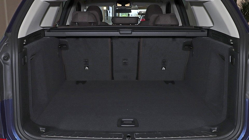 宝马x3新款和旧款怎么选,2021款宝马x3抄底