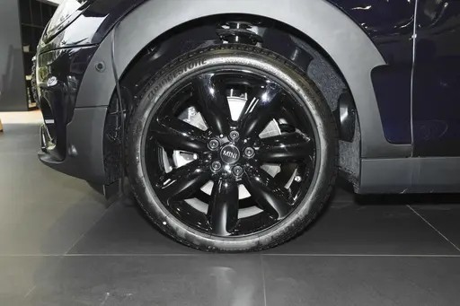 新一代miniclubman售价,全新mini2021款clubman多少钱