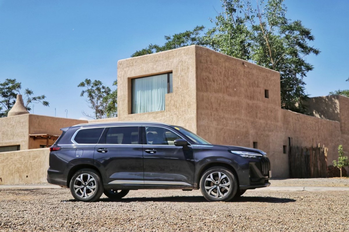 鍑哄幓鏃呮父澶у簥鎴胯繕鏄弻搴婃埧,1.5澶у簥鎴夸綋楠屾劅