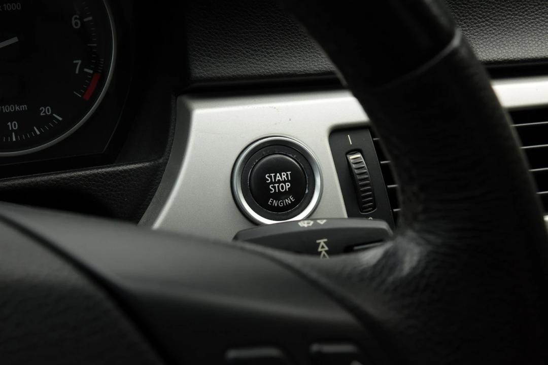 宝马3系二手车330i值得买的版本,宝马3系gt330i和全新3系330i