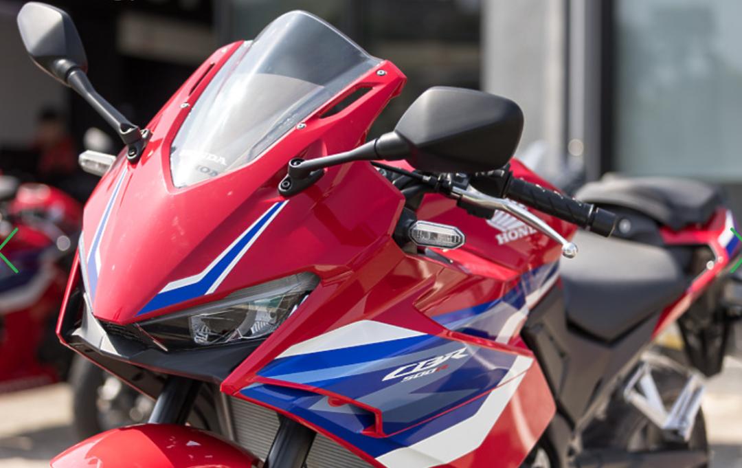 2024本田cbr500r座高比400r高吗,本田2024款cbr500r