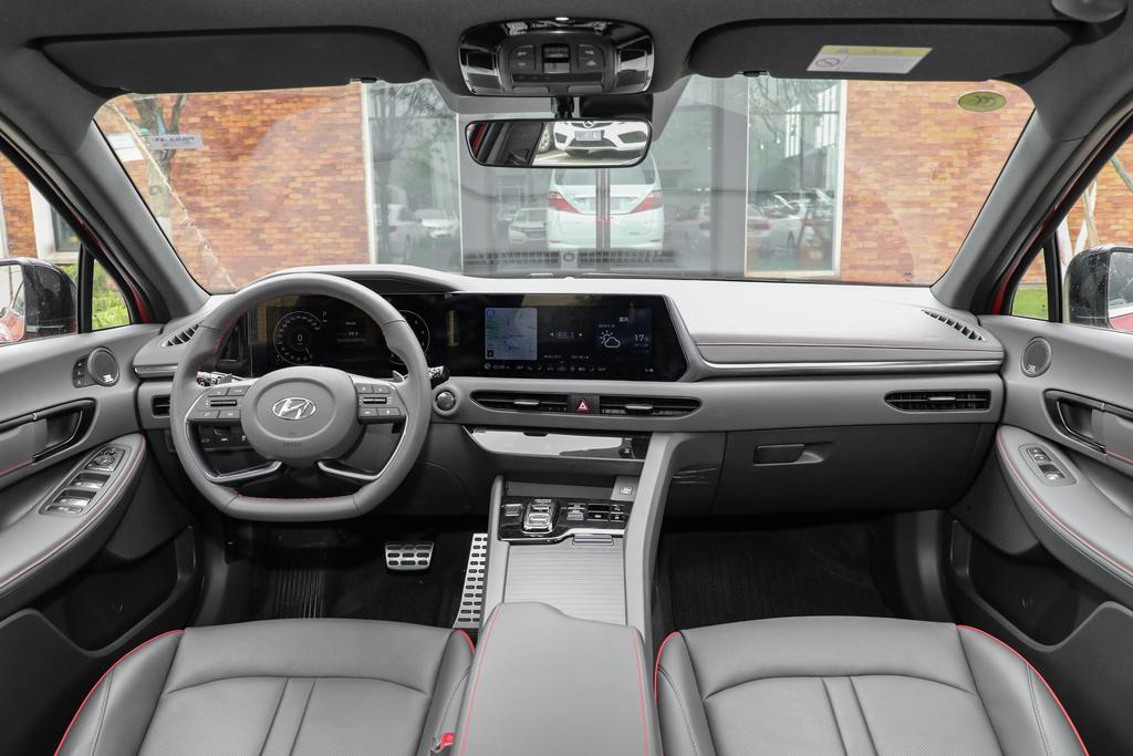 北京现代全新索纳塔插电混动版,北京现代索纳塔9代