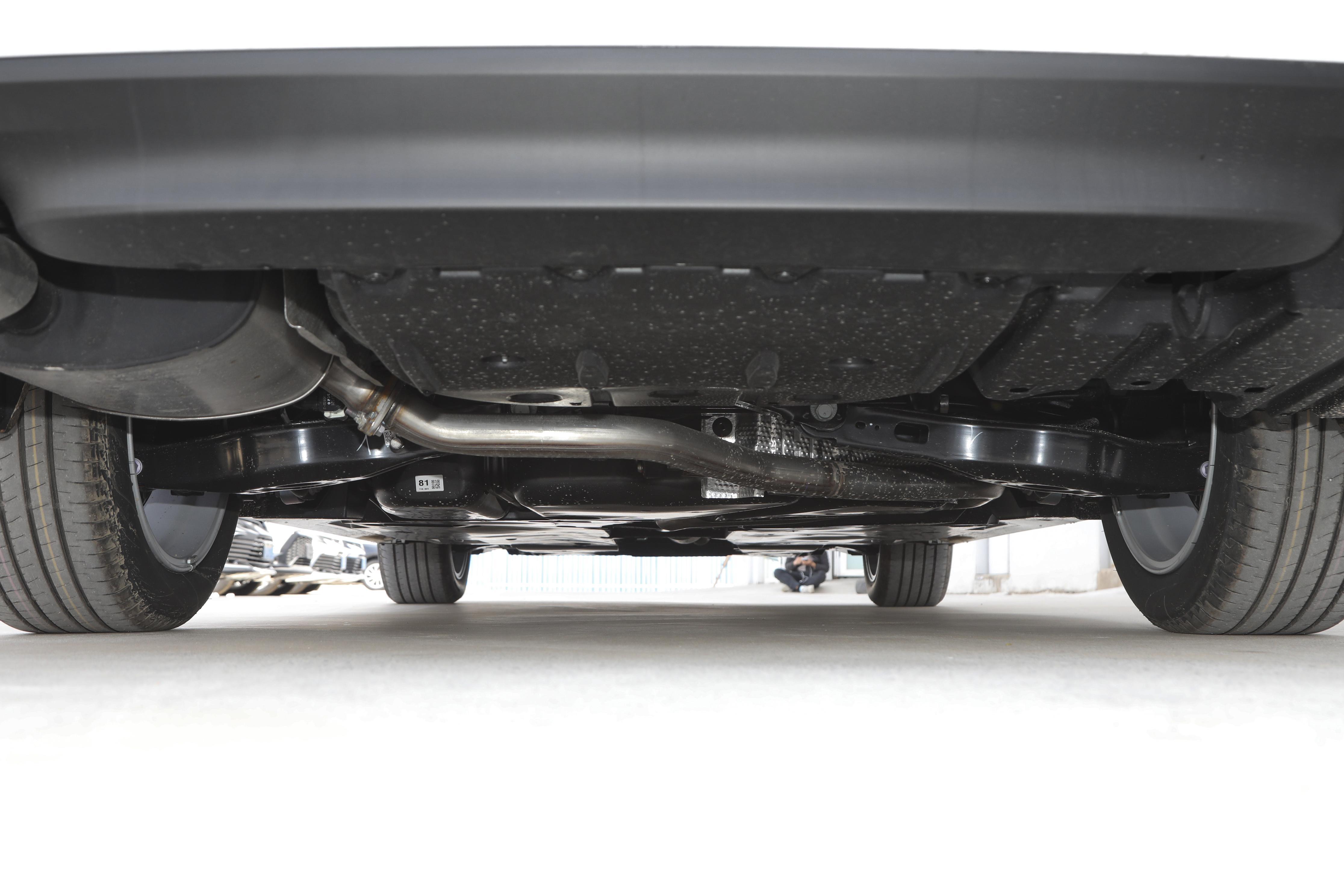 家用车之最佳选择丰田凯美瑞,高品质高销售高保值的车型凯美瑞