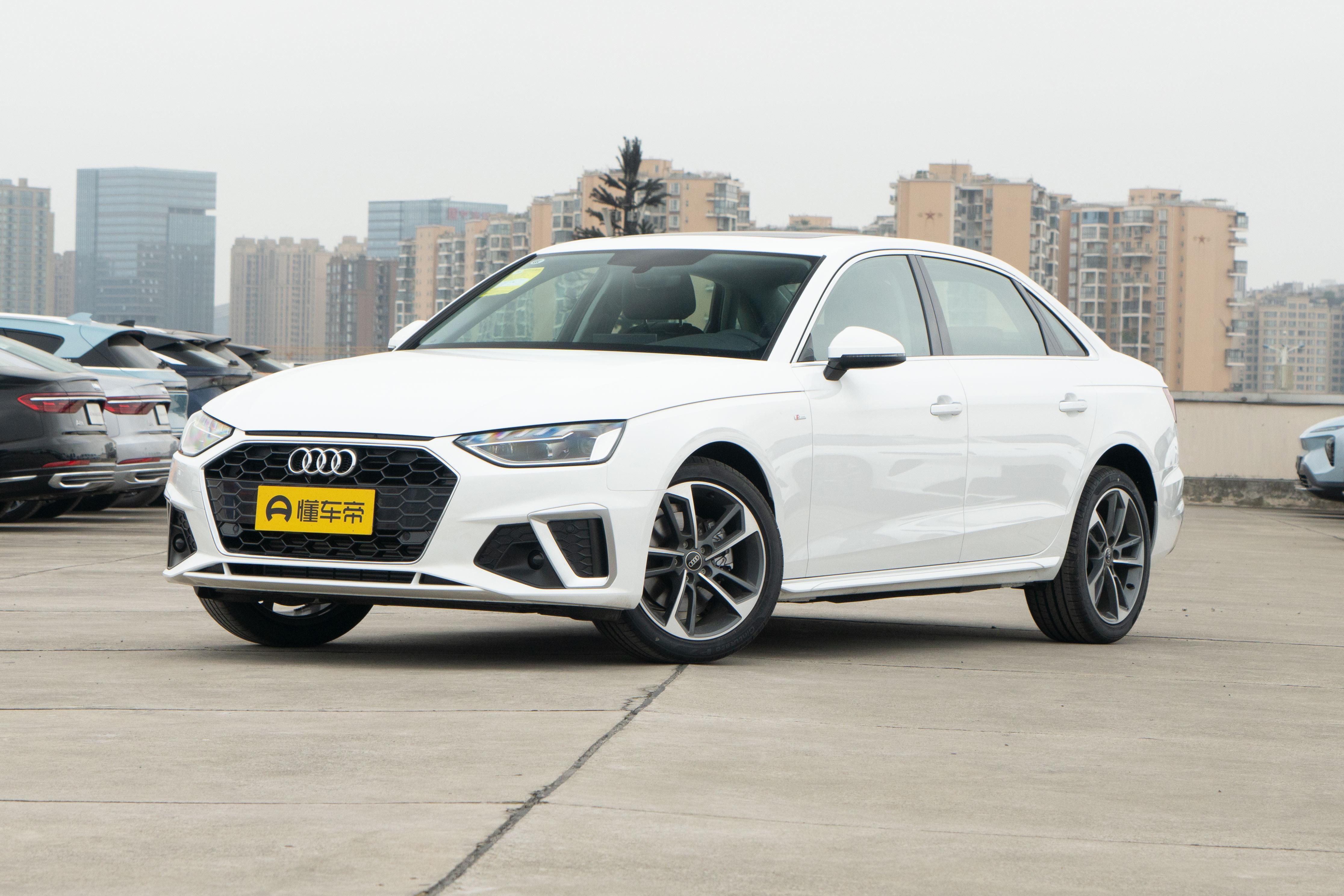 全新奥迪a4l哪款值得购买,优惠大的奥迪a4l推荐哪一款呢