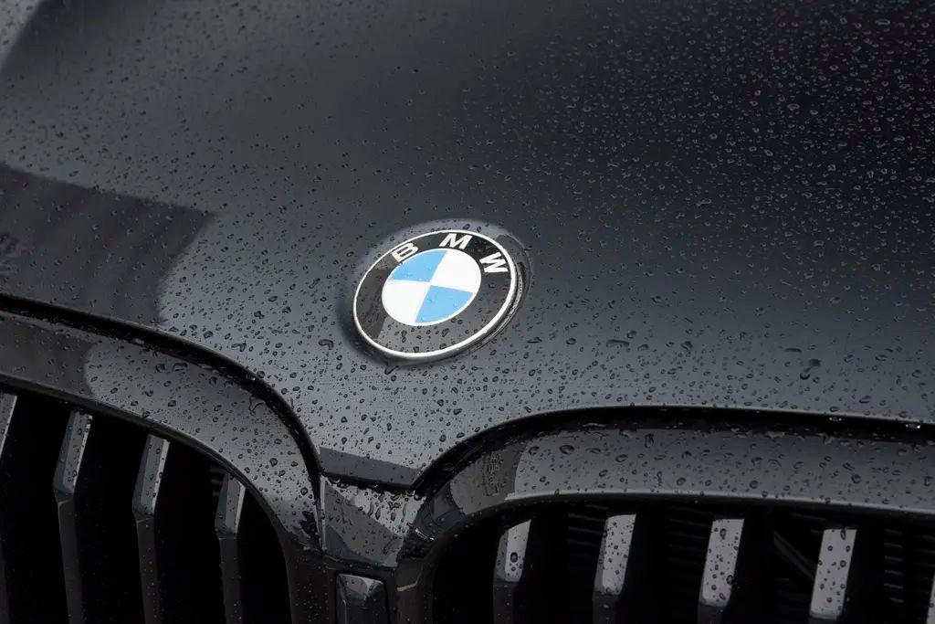 新一代宝马x3最新消息,宝马x3新款2022款xdrive25im运动