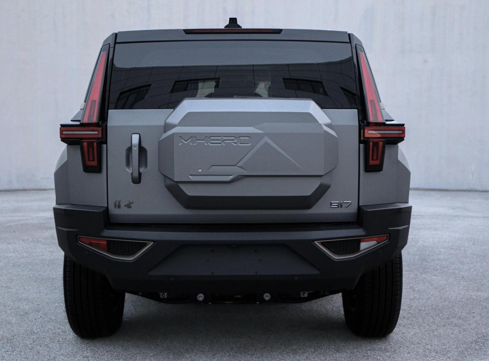 猛士917硬核越野车,猛士917硬核进藏