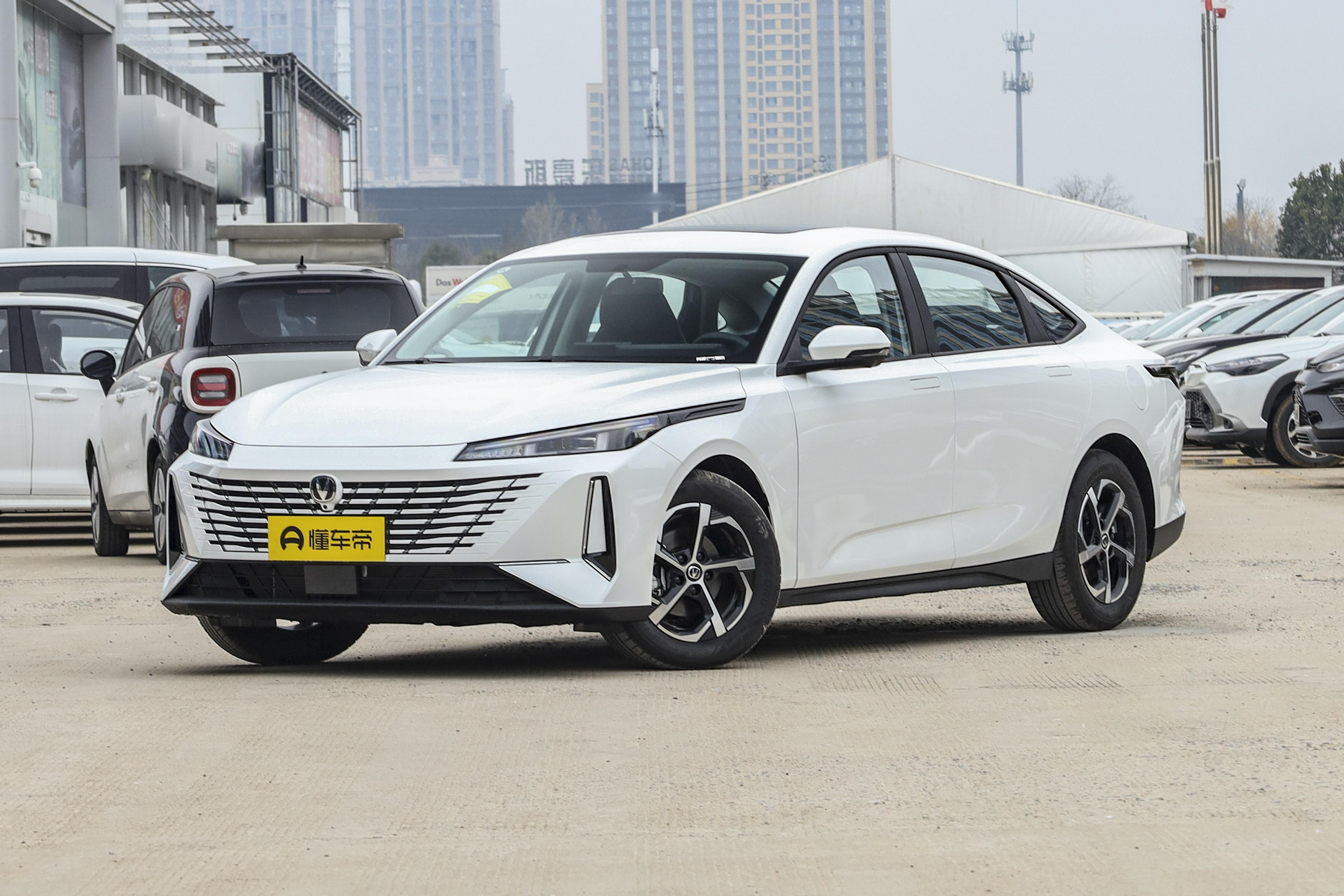 2024年长安逸动销量,长安逸动2024款深度测评和价格