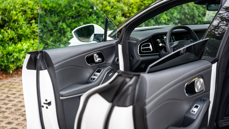 有人去试驾过飞帆r7了吗,飞凡r7第一视角试驾