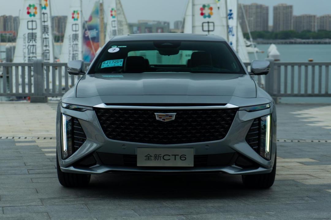 38号车评凯迪拉克ct6试驾视频,试驾凯迪拉克全新ct6豪华版