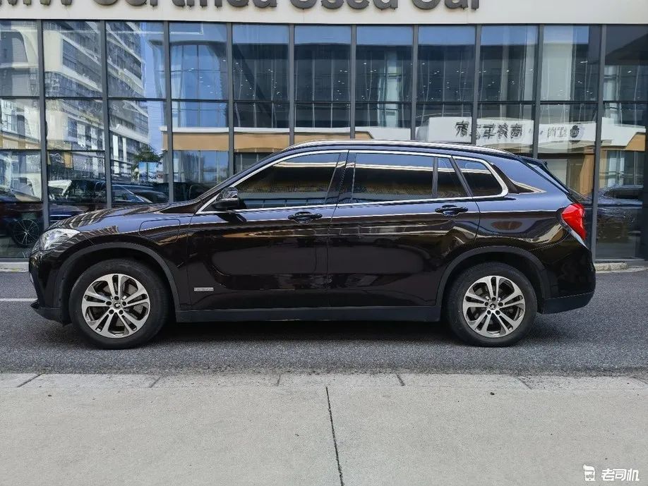 宝马x1换款时老款优惠,宝马x1换了灯壳值得买吗