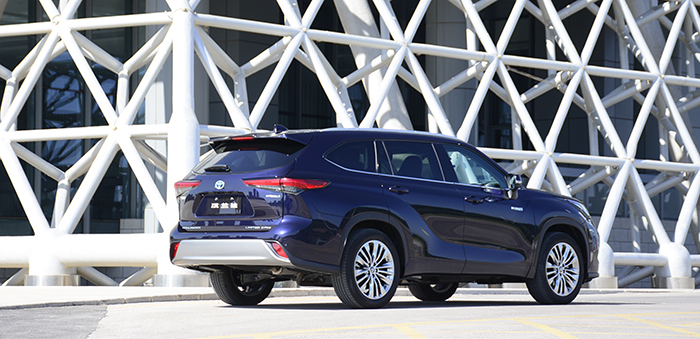 几乎没有缺点的旗舰机,广汽丰田四代汉兰达试驾评价