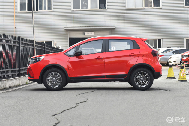 济宁吉利睿蓝x3pro2022款,吉利睿蓝x3pro库存车