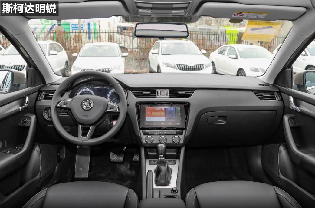 斯柯达明锐和宝来买哪个性价比高,斯柯达明锐和大众全新宝来哪个好