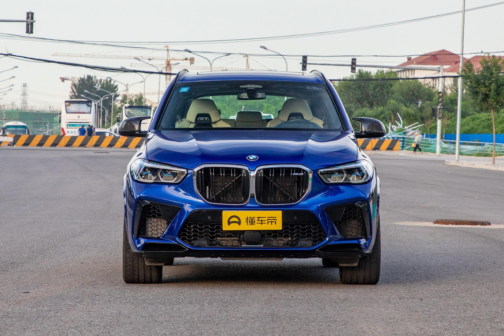 宝马x5mcompetition,新款宝马x5m