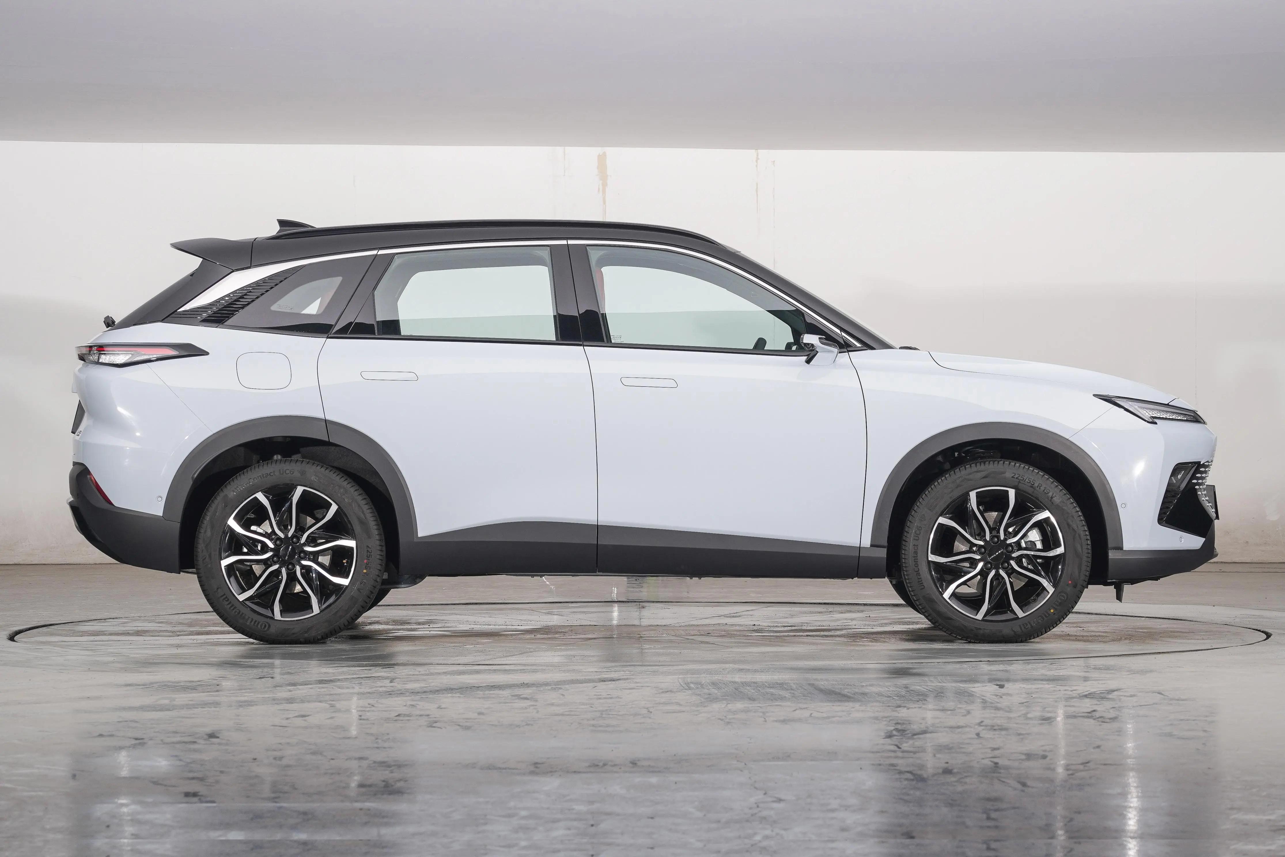 北京汽车魔方全方位解析,北京汽车新魔方哪款性价比高