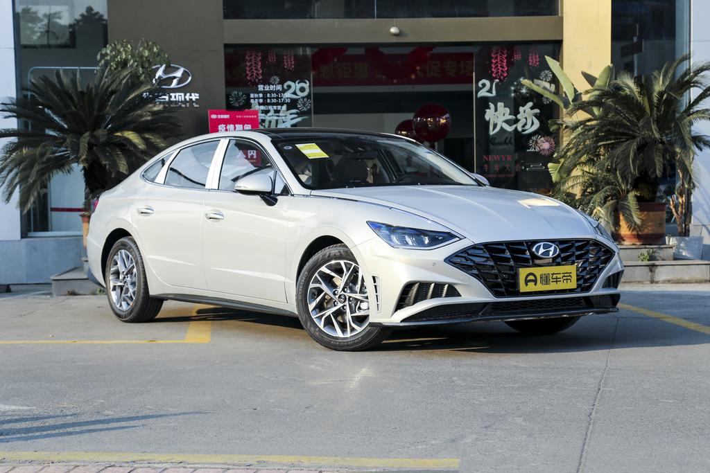 新手开车调整座椅后视镜技巧,后视镜座椅方向盘如何正确调整