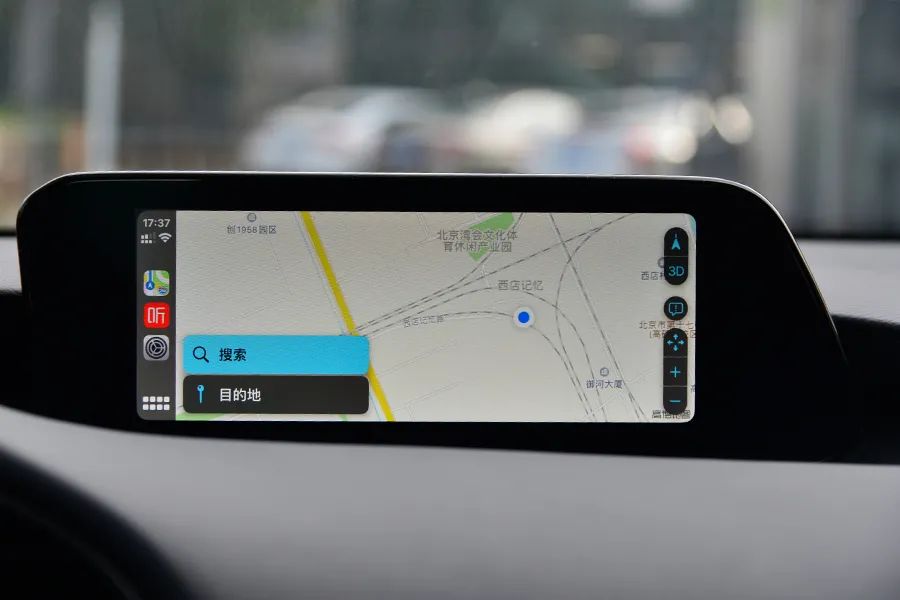 马自达3时尚版,马自达3昂克赛拉和宝马1系