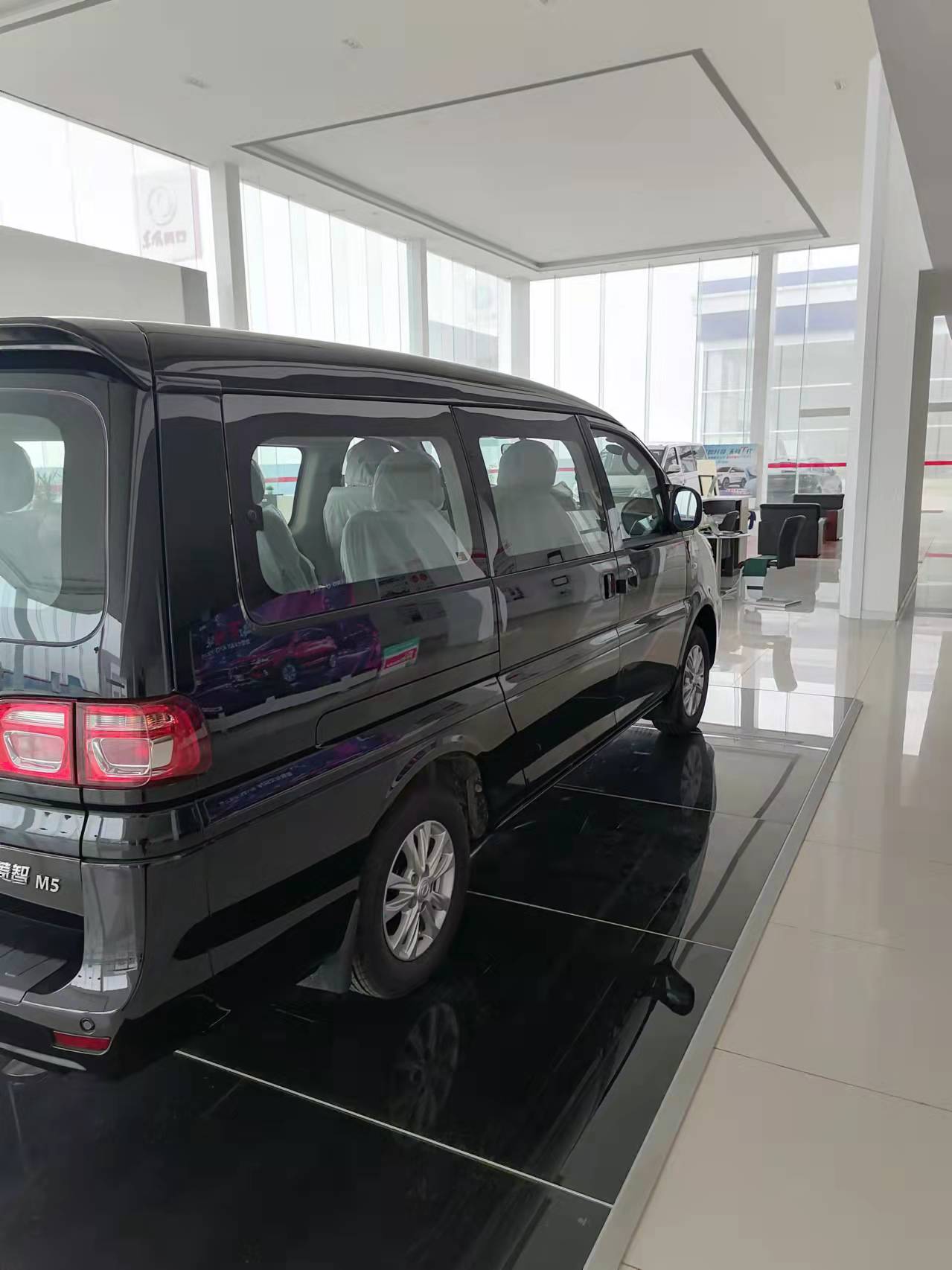 菱智m5发动机好不好拆,风行菱智m5发动机异响