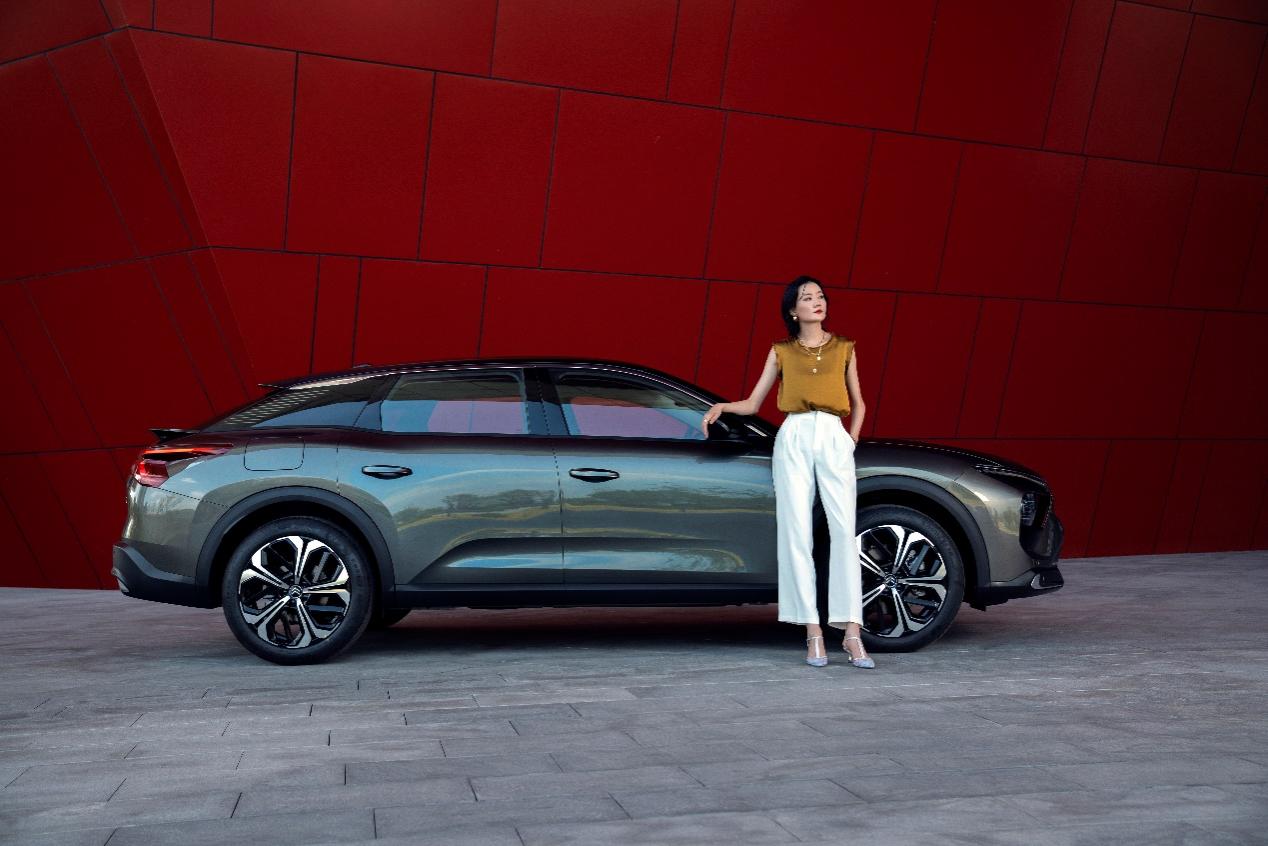 凡尔赛c5x零首付月供多少,凡尔赛c5x裸车有优惠吗