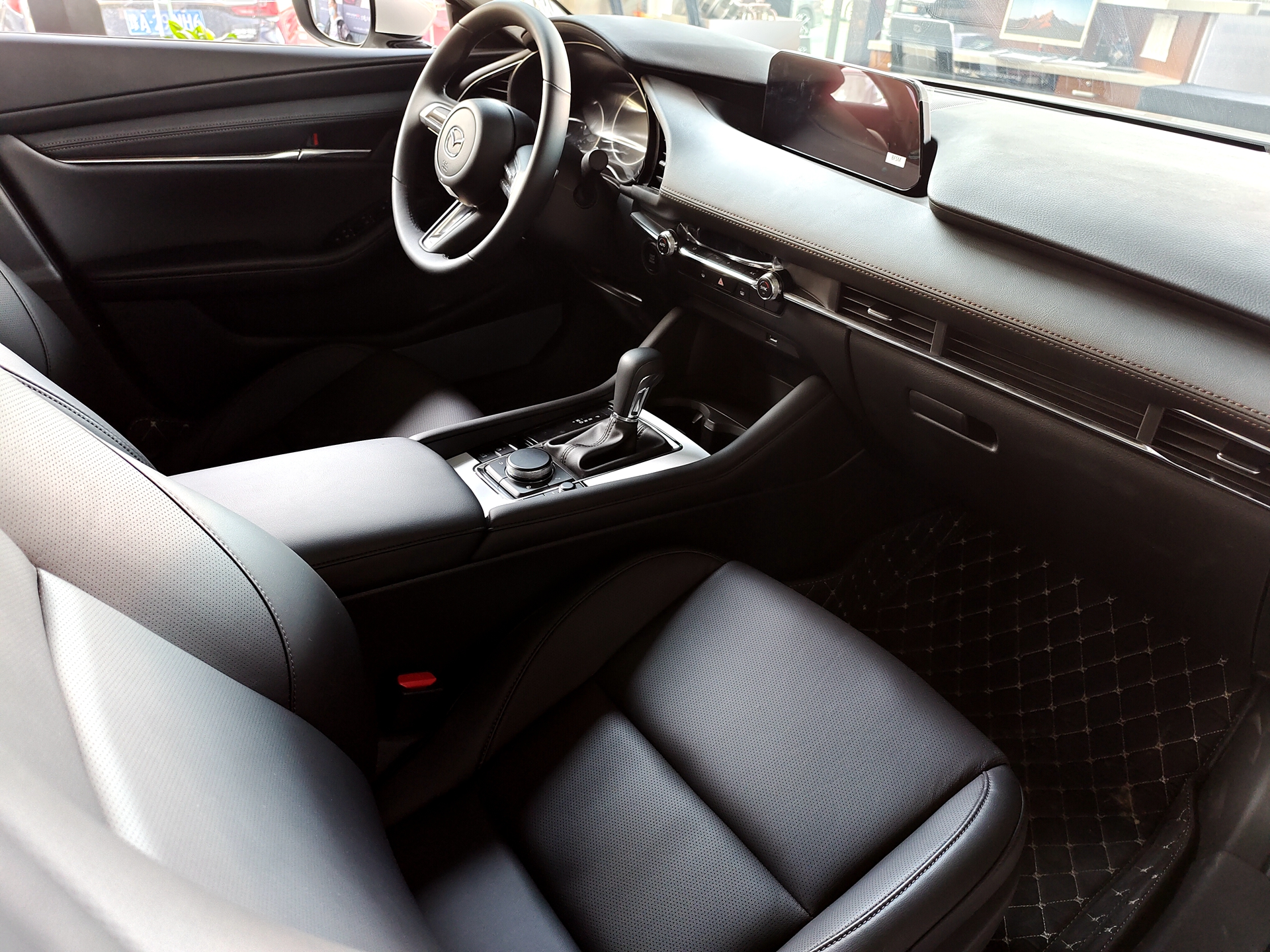 2.0l6at的昂克赛拉两厢,2.0l马自达昂克赛拉动力