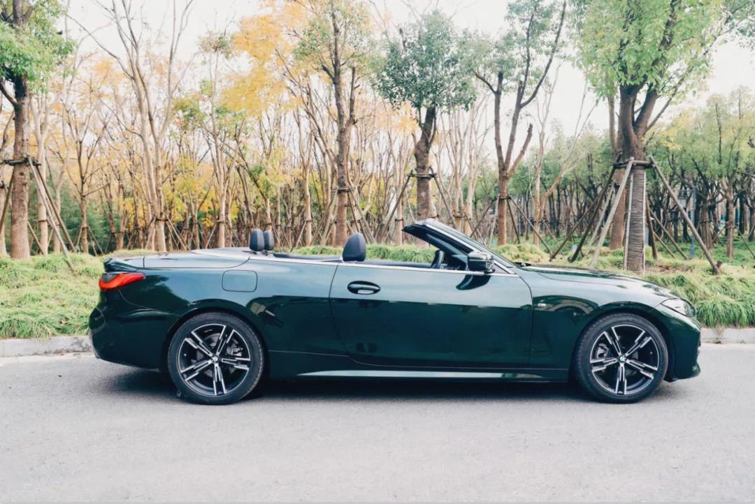 宝马新4系敞篷车主感受,朋友买了台宝马