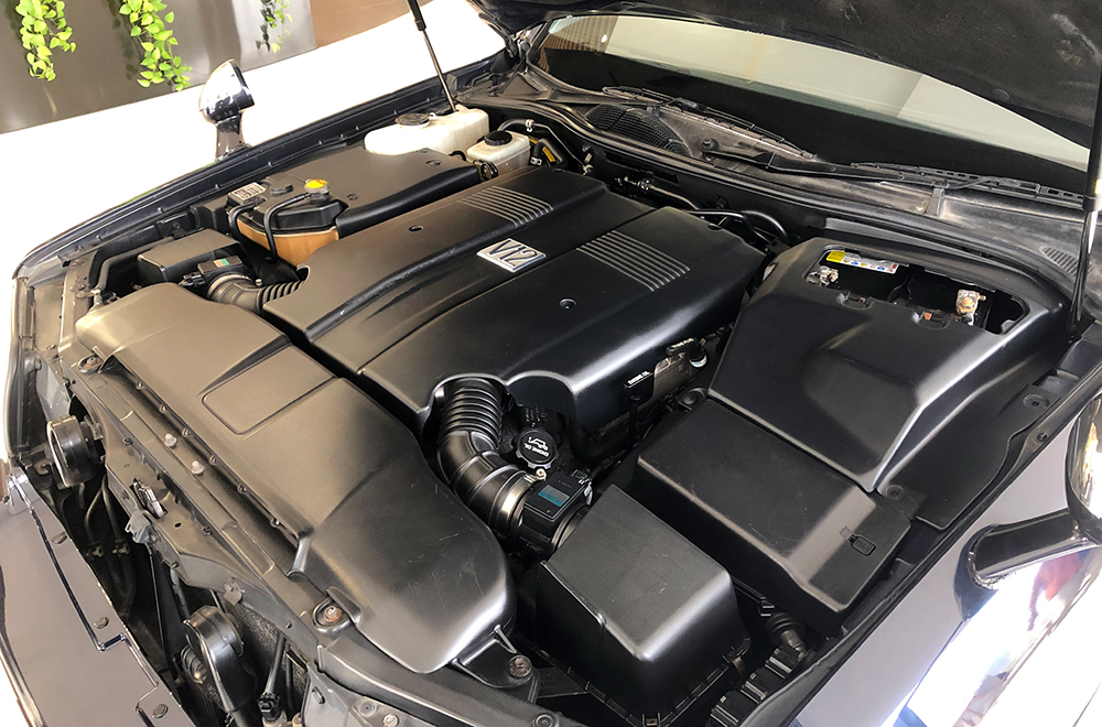 手工打造金凤凰为标！实拍日本皇族*用御**座驾第二代丰田世纪