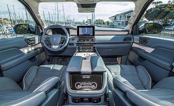 林肯领航员内饰图片,林肯领航员极致灰